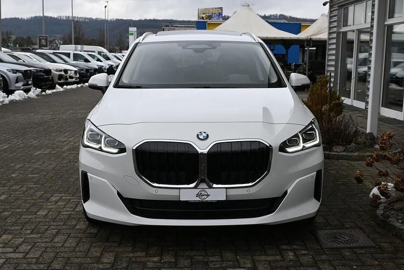 Gebraucht BMW 223 Active Tourer Performance 197 PS (144 kW) 2023 Van / Kleinbus