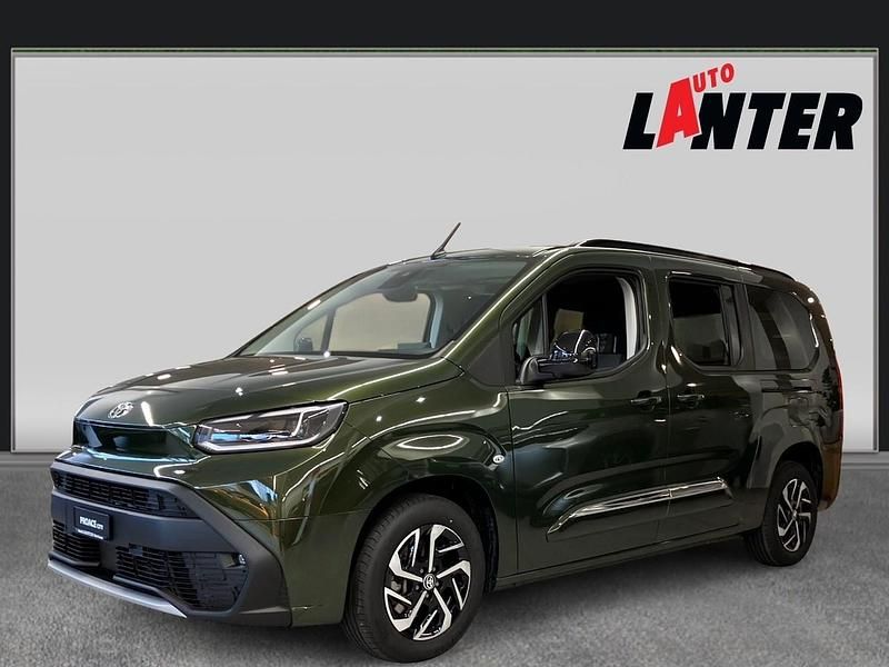 Gebraucht Toyota Proace Verso City 100 kW (136 PS) 2025 Grün Kombi