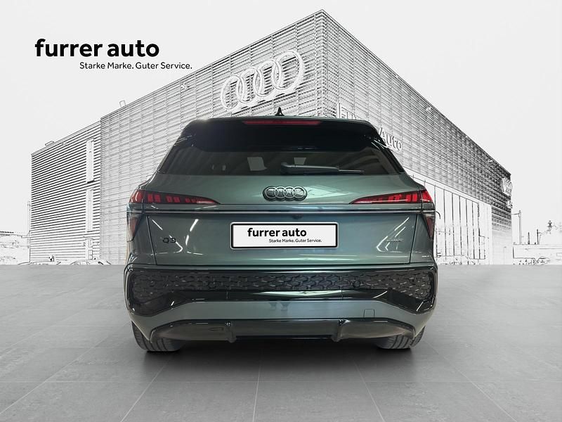 Neu Audi Q3 Advanced 204 PS (150 kW) 2025 Grün SUV