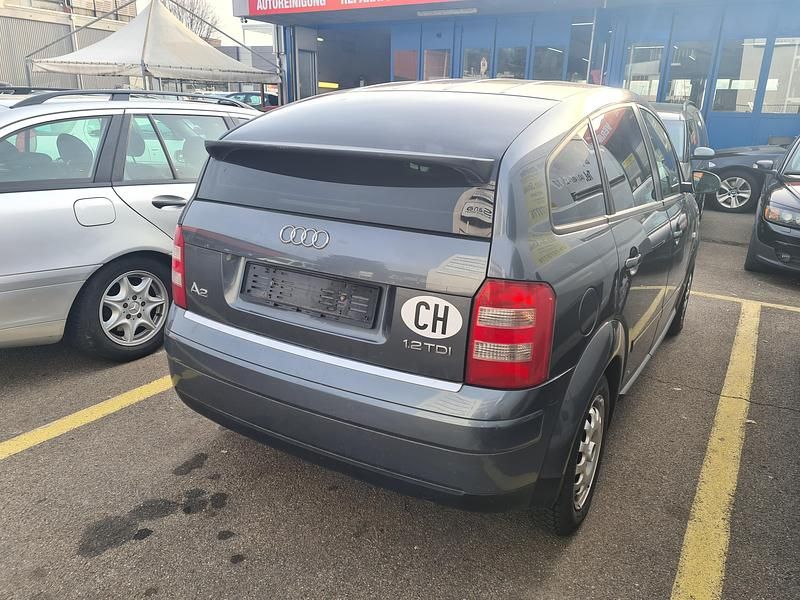 Gebraucht Audi A2 61 PS (44 kW) 2002 Kleinwagen