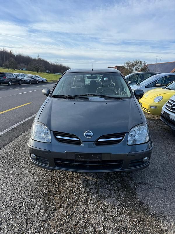 Gebraucht 2005 Nissan Almera Tino Visia Van / Kleinbus | CHF 900 - Bild 1/4