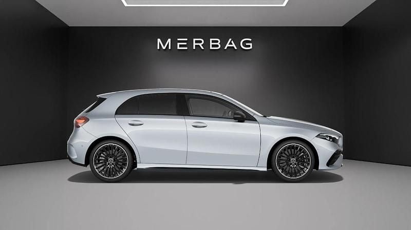 Neu Mercedes A200 163 PS (119 kW) 2026 Silber Limousine