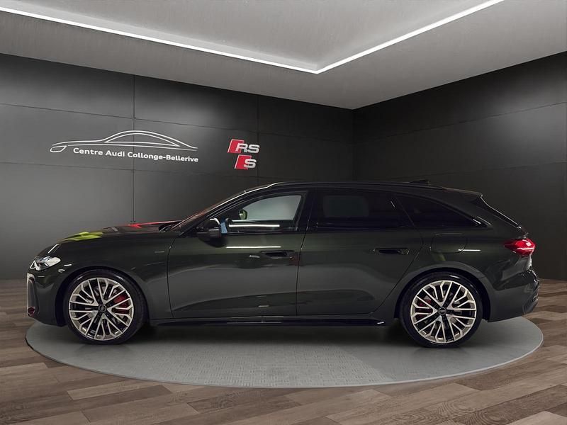 Neu Audi A5 Ambiente 367 PS (269 kW) 2025 Grün Kombi