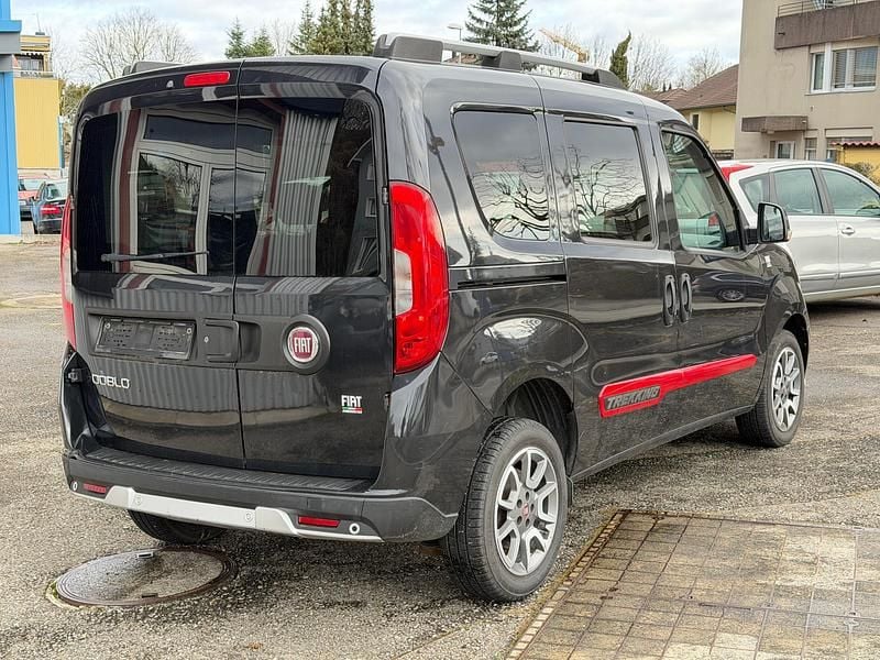 Gebraucht Fiat Doblò Trekking 120 PS (88 kW) 2016 Van / Kleinbus