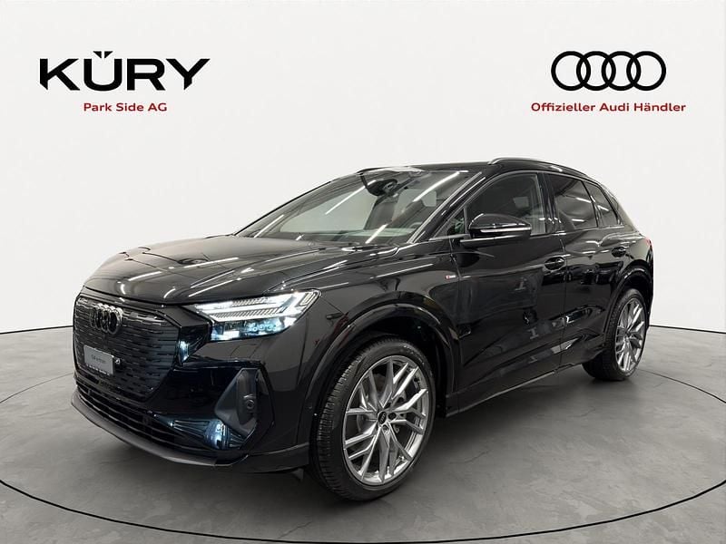 Neu Audi Q4 e-tron Ambiente 210 kW (286 PS) 2026 Schwarz SUV
