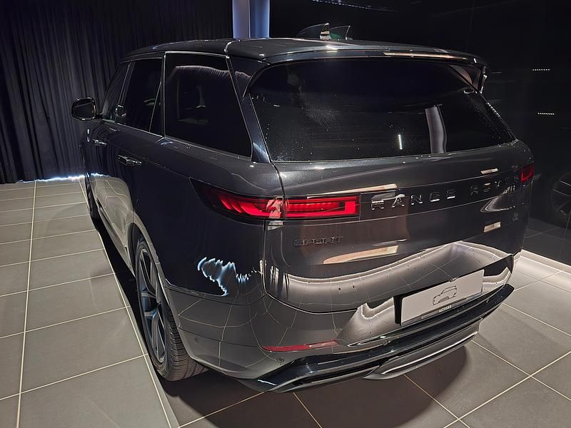 Gebraucht Land Rover Range Rover Sport HSE Dynamic 300 PS (220 kW) 2023 Schwarz SUV