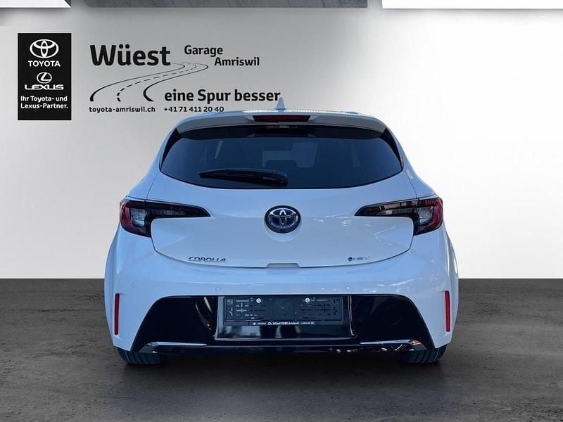 Gebraucht Toyota Corolla Trend 196 PS (144 kW) 2024 Weiss Limousine