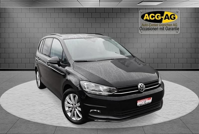 Gebraucht 2018 VW Touran Highline Van / Kleinbus | CHF 22’900 (Teuer) - Bild 1/4
