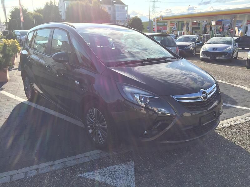 Gebraucht Opel Zafira Tourer Active 136 PS (100 kW) 2013 Van / Kleinbus