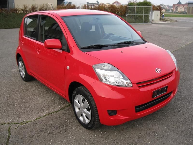 Gebraucht Daihatsu Sirion 91 PS (66 kW) 2010 Kleinwagen