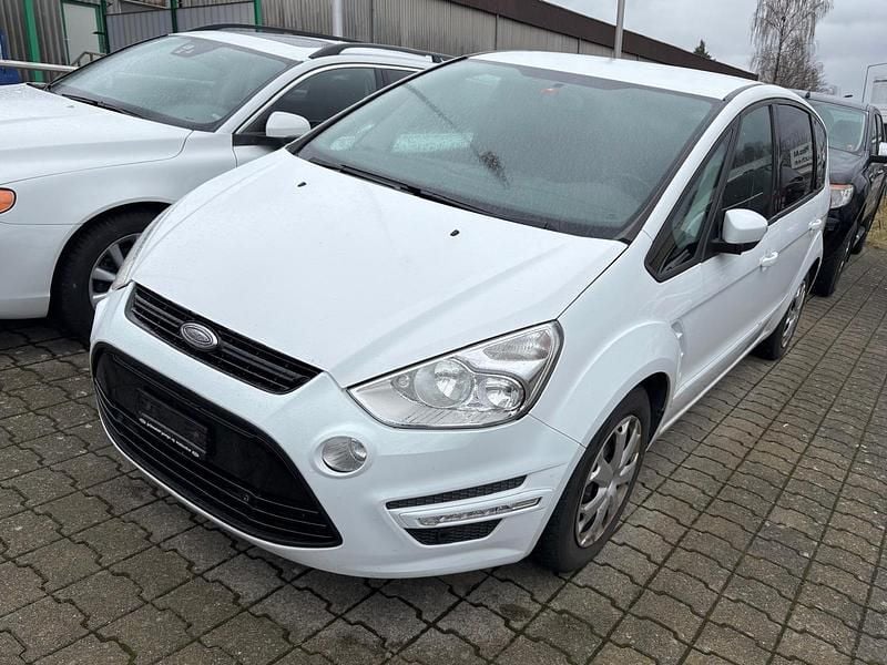 Gebraucht Ford S-MAX S 140 PS (102 kW) 2012 Van / Kleinbus
