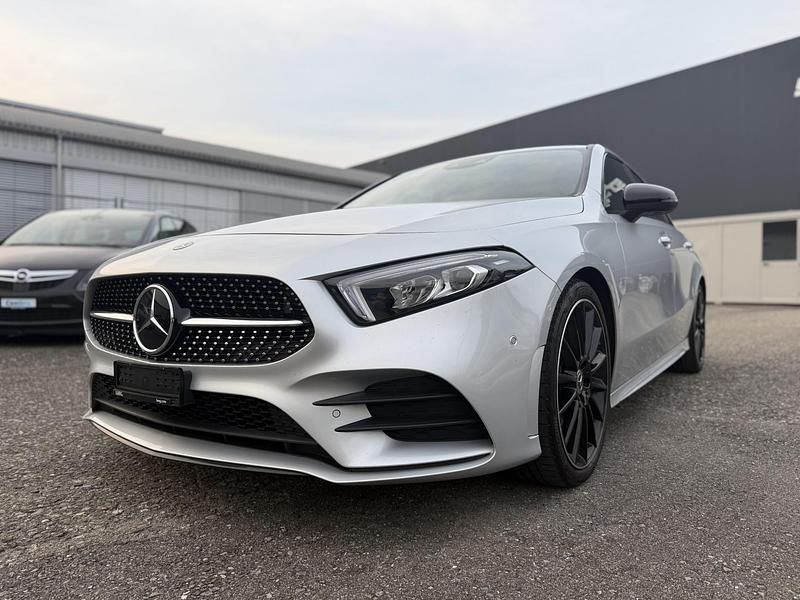 Gebraucht Mercedes A250 AMG line 224 PS (164 kW) 2019