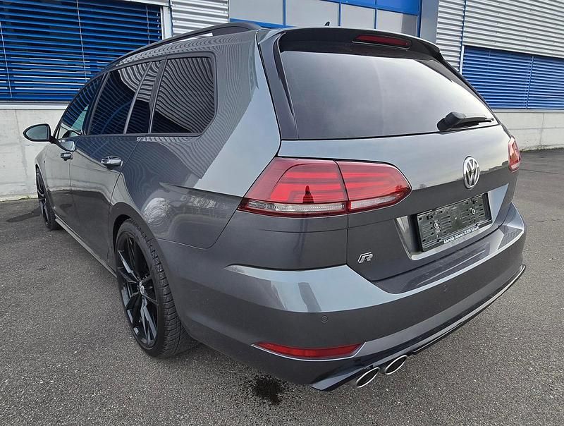 Gebraucht VW Golf VII R 301 PS (221 kW) 2019 Kombi
