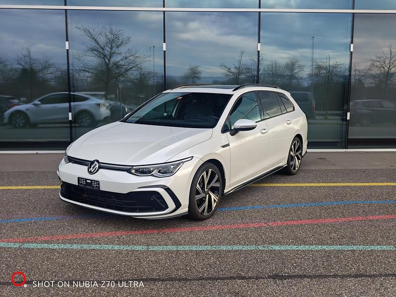 Gebraucht 2021 VW Golf VIII R-line Kombi | CHF 21’900 (Etwas zu teuer) - Bild 1/4