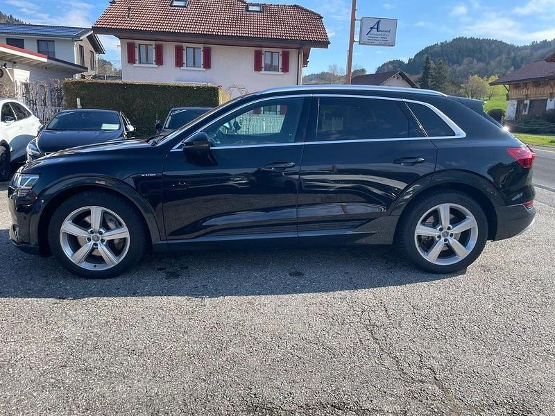 Gebraucht Audi e-tron Advanced 264 kW (360 PS) 2019 SUV
