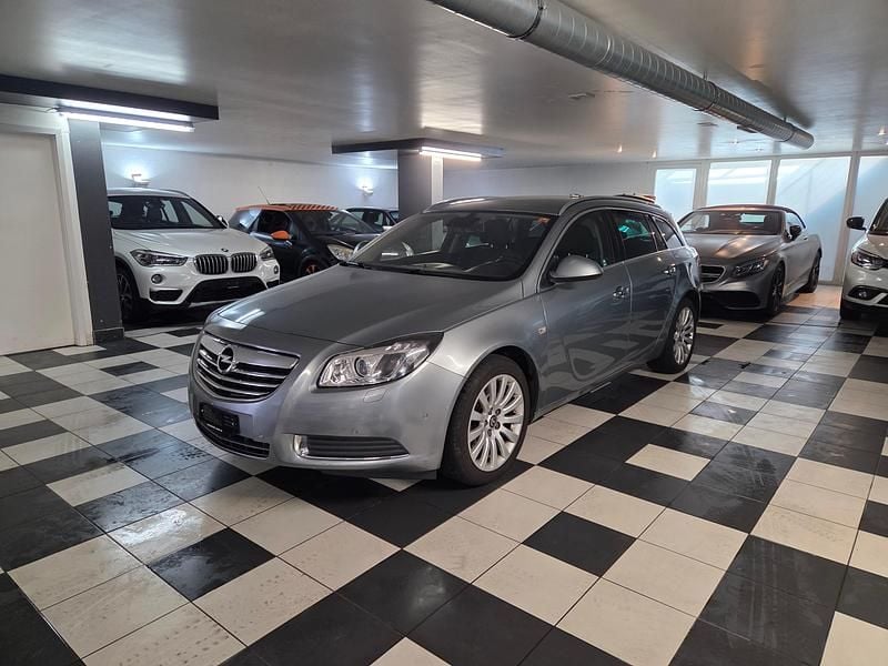 Gebraucht Opel Insignia Edition 220 PS (161 kW) 2010 Kombi