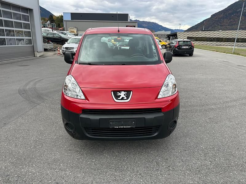 Gebraucht 2011 Peugeot Partner Van | CHF 4’900 (Teuer) - Bild 1/4