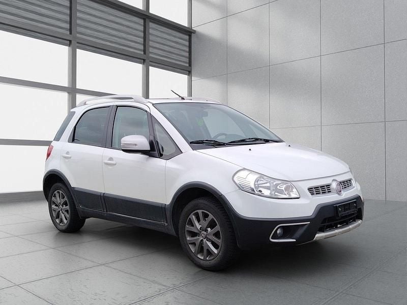 Gebraucht Fiat Sedici Cross 120 PS (88 kW) 2014 SUV