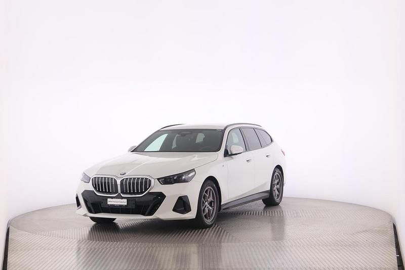 Gebraucht BMW 520 Comfort Edition 208 PS (152 kW) 2024 Weiss Kombi