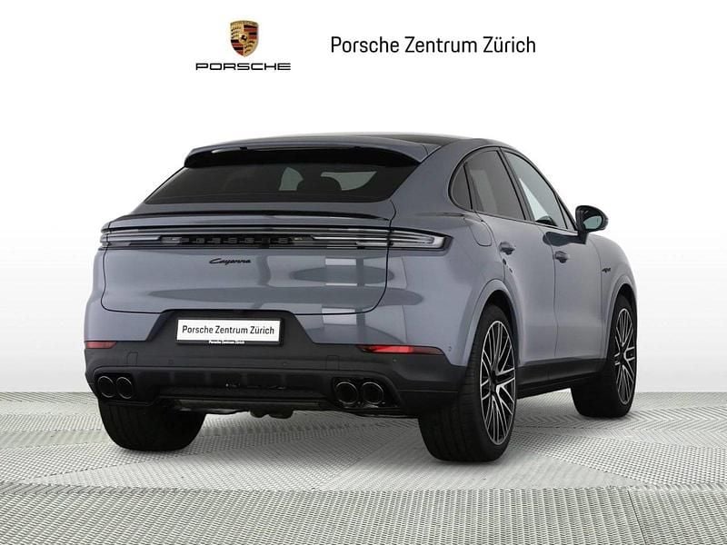 Gebraucht Porsche Cayenne 470 PS (345 kW) 2023 Grau SUV