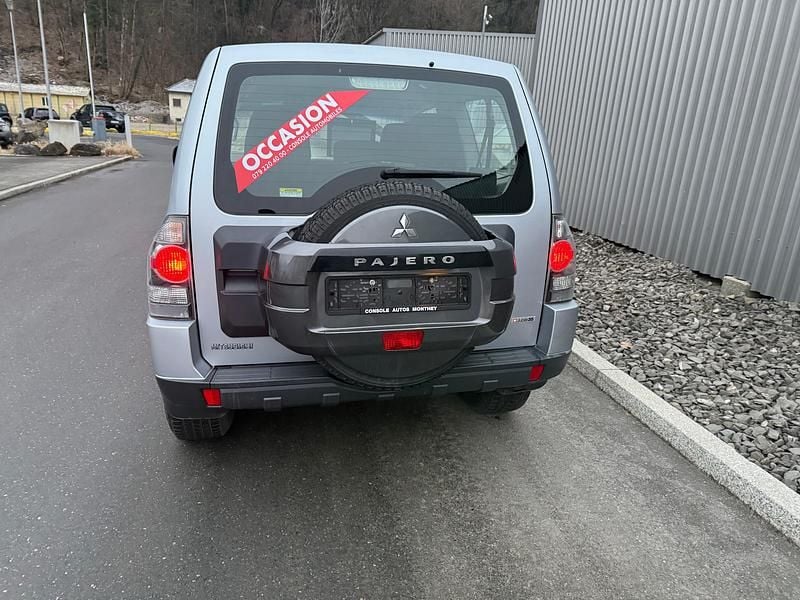 Gebraucht Mitsubishi Pajero 200 PS (147 kW) 2012 SUV