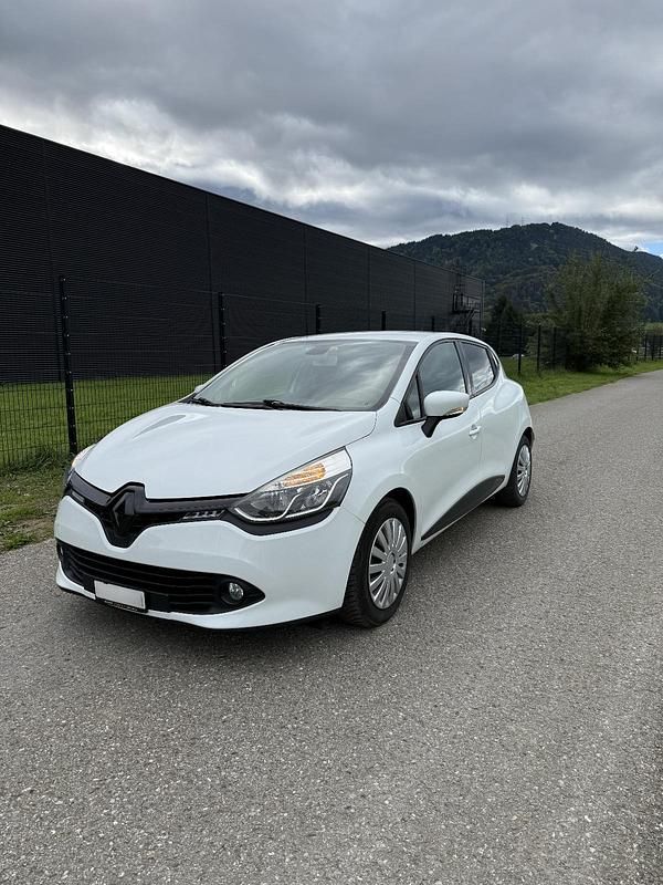 Gebraucht Renault Clio IV Dynamique 120 PS (88 kW) 2014