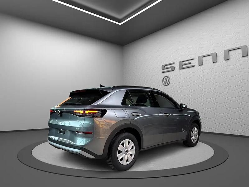 Neu VW T-Roc Trendline 116 PS (85 kW) 2026 Gray SUV