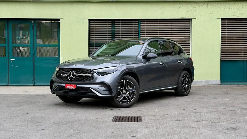 Gebraucht Mercedes GLC200 204 PS (150 kW) 2023 SUV