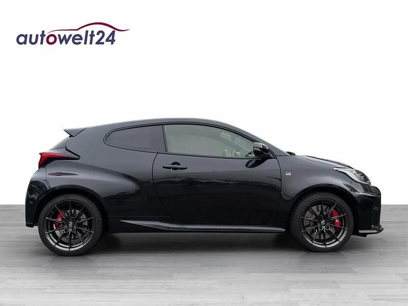 Gebraucht Toyota Yaris Sport 261 PS (191 kW) 2025 Schwarz Kleinwagen