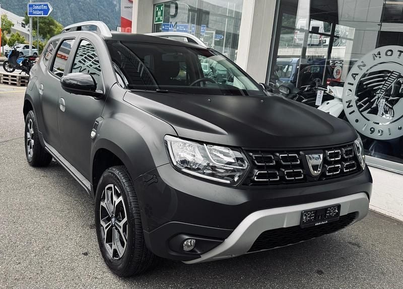 Schwarz Gebraucht 2020 Dacia Duster Celebration SUV | CHF 16’900 (Fairer Preis) - Bild 1/4