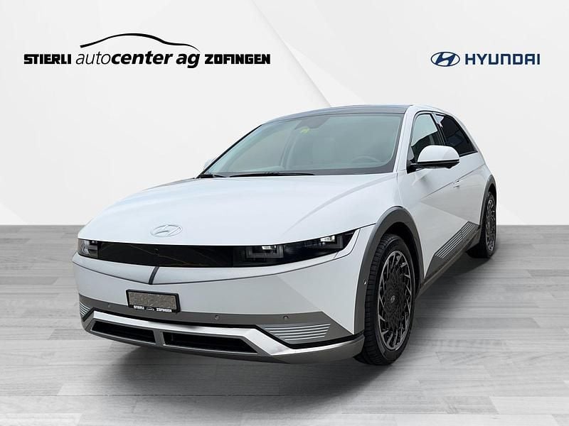 Weiss Gebraucht 2023 Hyundai Ioniq Kleinwagen | CHF 38’110 - Bild 1/4