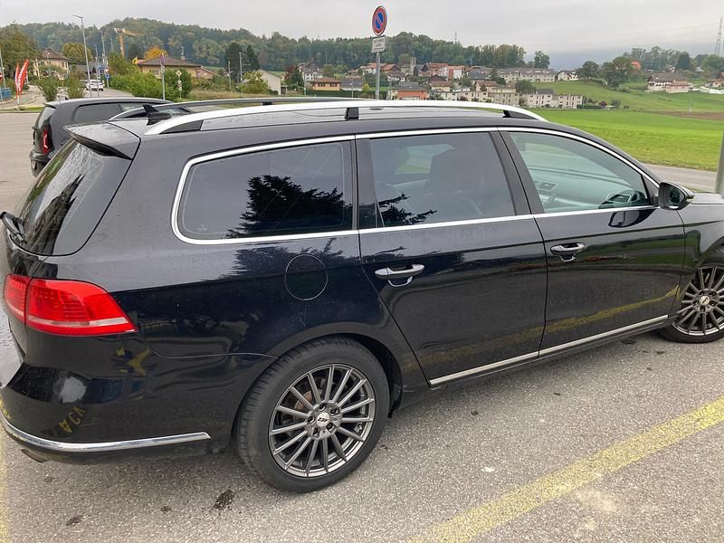 Gebraucht VW Passat Highline 170 PS (125 kW) 2012 Kombi