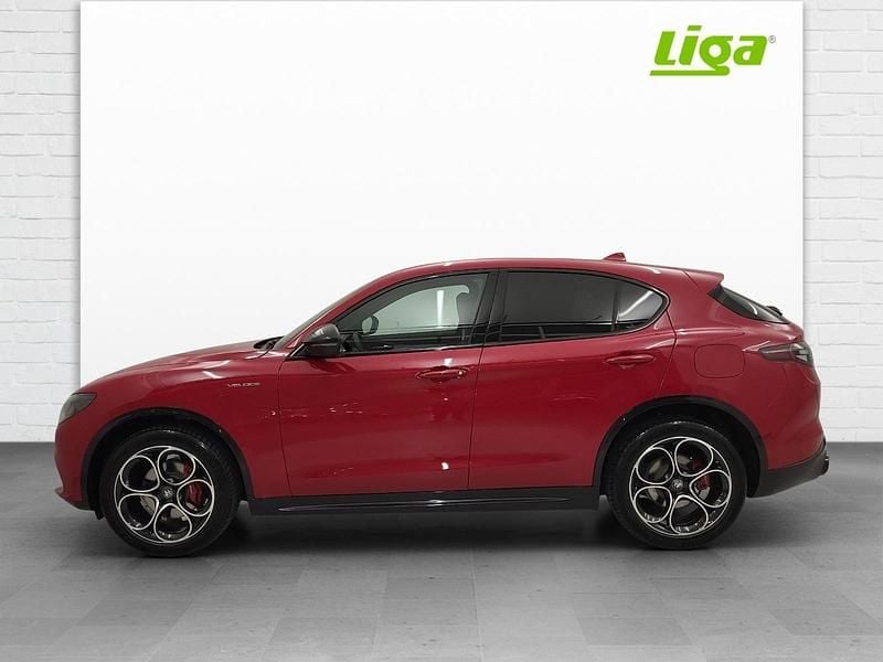 Rot Gebraucht 2024 Alfa Romeo Stelvio Veloce SUV | CHF 59’900 - Bild 1/4