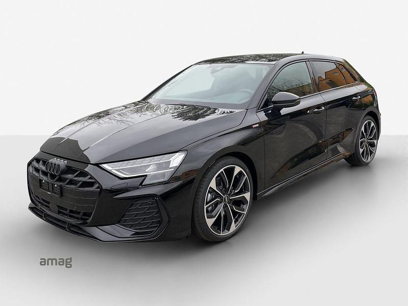 Gletscherweiss metallic Neu 2025 Audi A3 Sportback Attraction Kleinwagen | CHF 52’980 (Fairer Preis) - Bild 1/4