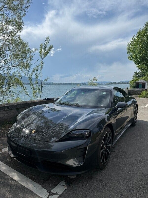 Gebraucht 2020 Porsche Taycan 4S Limousine | CHF 52’000 - Bild 1/4