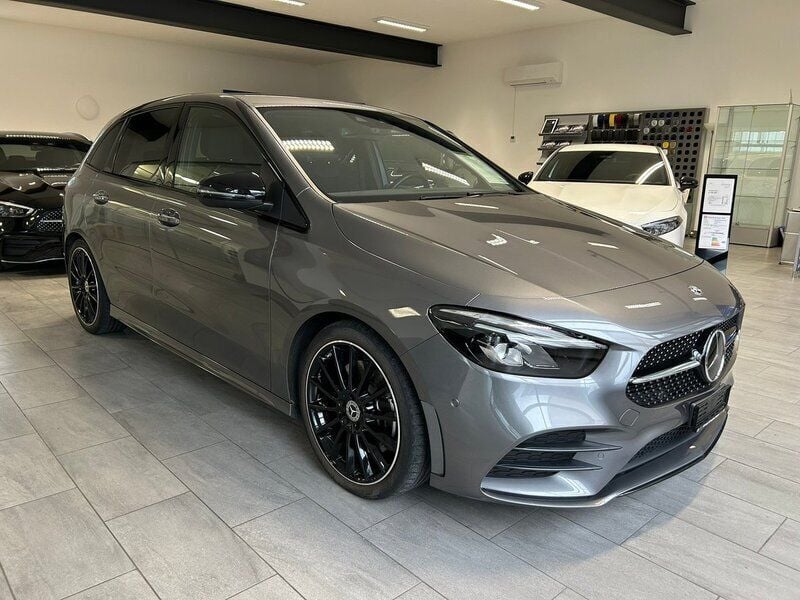 Gebraucht Mercedes B250 AMG line 224 PS (164 kW) 2021 Van / Kleinbus