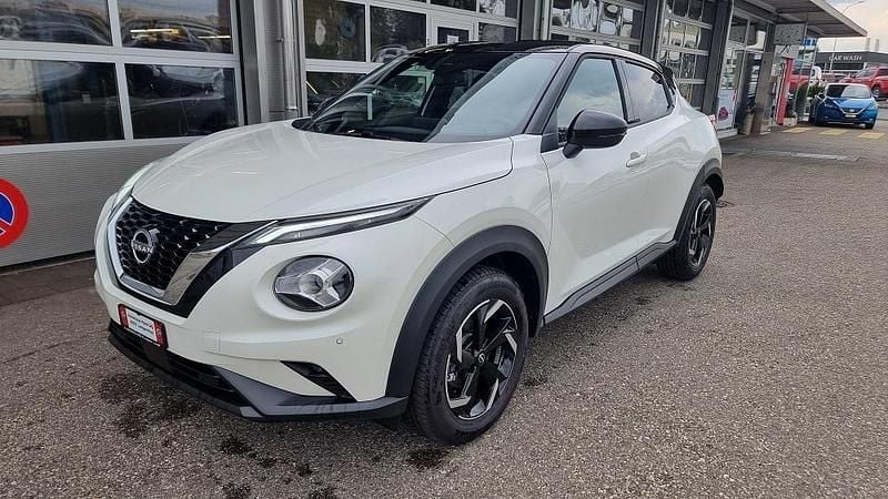 Weiss Gebraucht 2024 Nissan Juke N-Connecta SUV | CHF 25’900 (Etwas zu teuer) - Bild 1/4