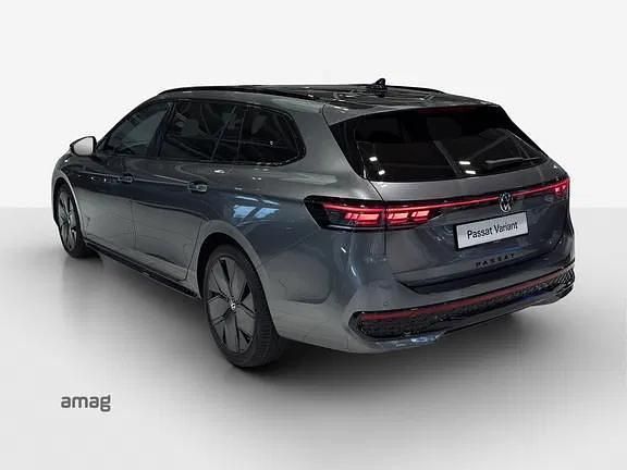 Neu VW Passat R-line 192 PS (141 kW) 2026 Diabas grey metallic  dachlackierung schwarz uni Kombi
