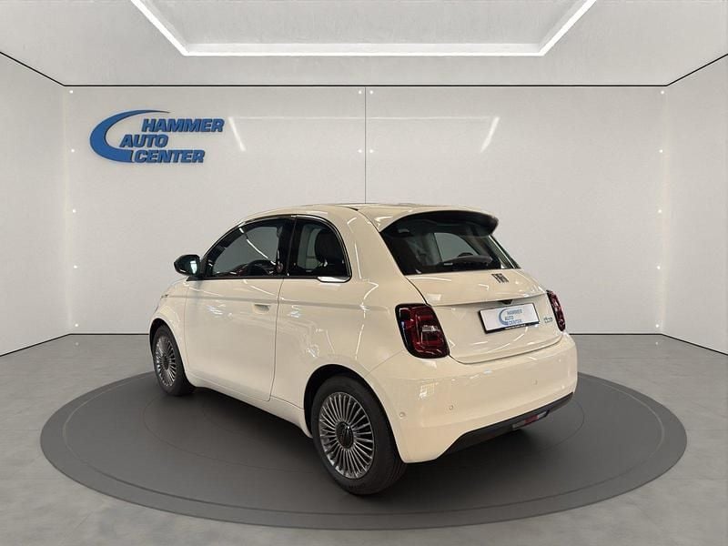 Neu Fiat 500e Red 86 kW (118 PS) 2025 Limousine