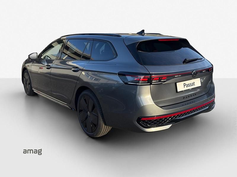 Neu VW Passat R-line 193 PS (141 kW) 2025 Diabas grey metallic  dachlackierung schwarz uni Kombi