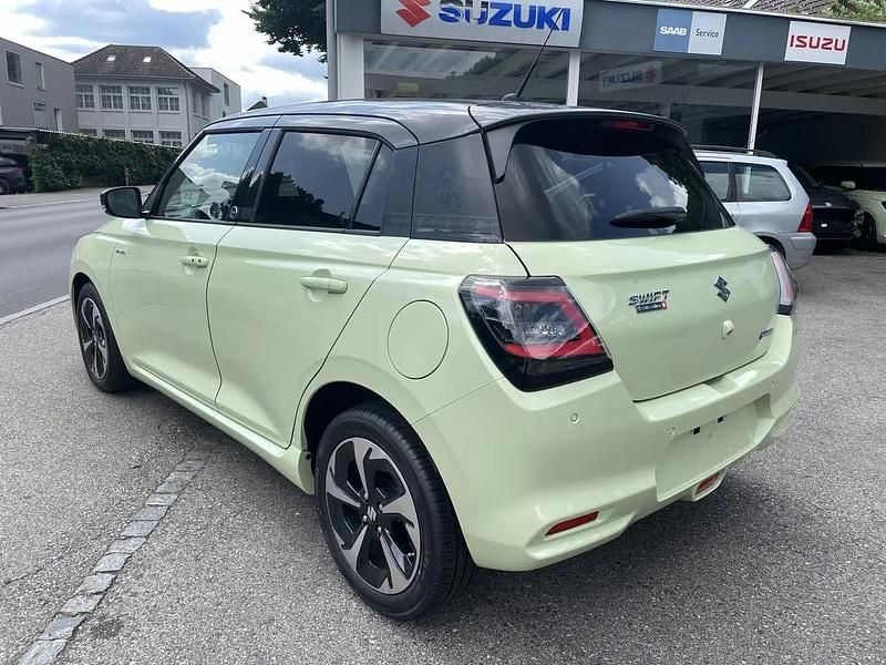Neu Suzuki Swift 82 PS (60 kW) 2025 Gelb Kleinwagen