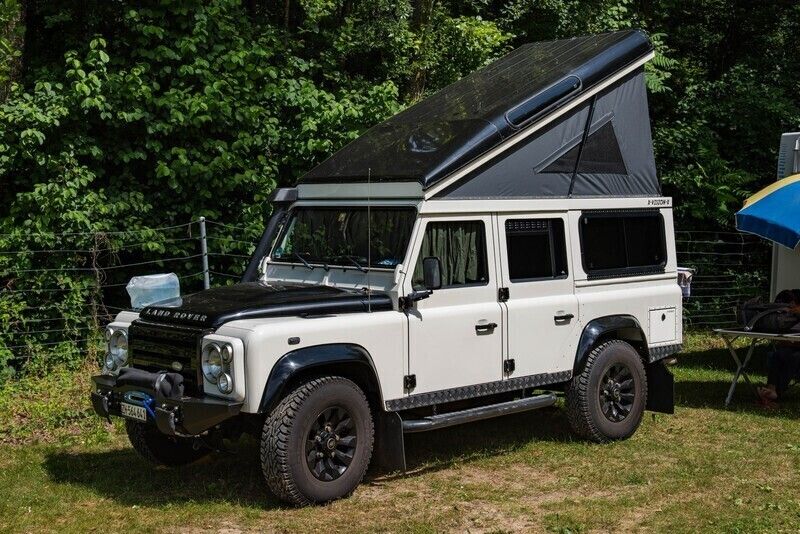 Gebraucht Land Rover Defender 122 PS (89 kW) 2010 SUV