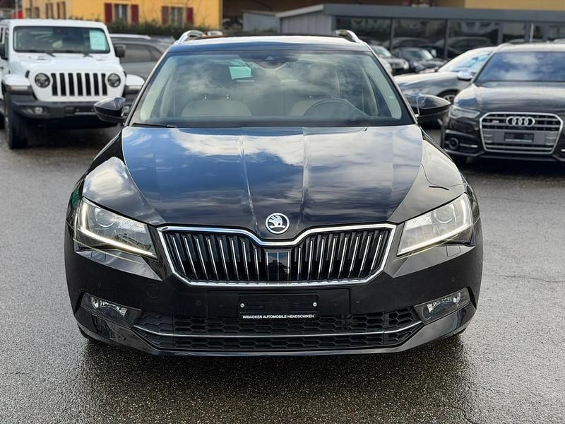 Gebraucht Skoda Superb LAURIN & KLEMENT 280 PS (205 kW) 2016 Kombi