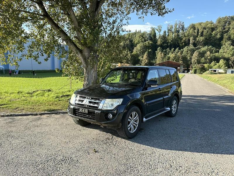 Gebraucht 2012 Mitsubishi Pajero Plus SUV | CHF 5’900 (Fairer Preis) - Bild 1/4