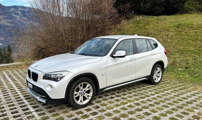 Gebraucht 2011 BMW X1 Efficient Dynamics SUV | CHF 8’900 - Bild 1/4