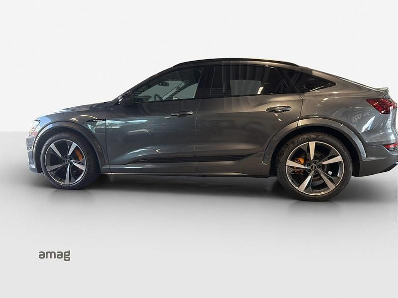 Gebraucht Audi e-tron Sportback Comfort 369 kW (503 PS) 2021 Daytonagrau perleffekt SUV