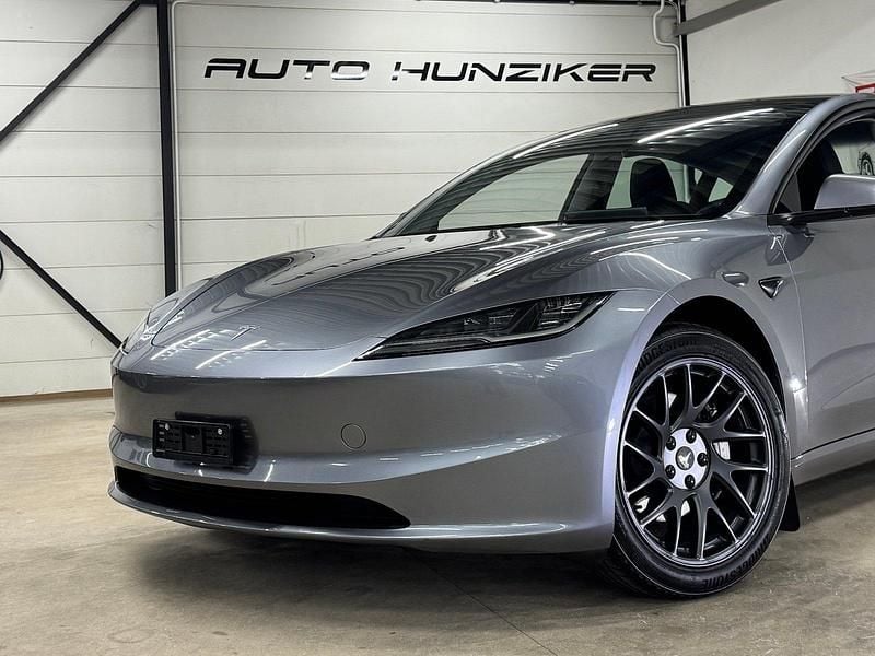 Gebraucht Tesla Model 3 Long Range RWD 235 kW (320 PS) 2025 Limousine