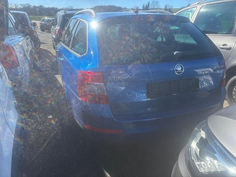 Gebraucht Skoda Octavia Fresh 110 PS (80 kW) 2016 Kleinwagen