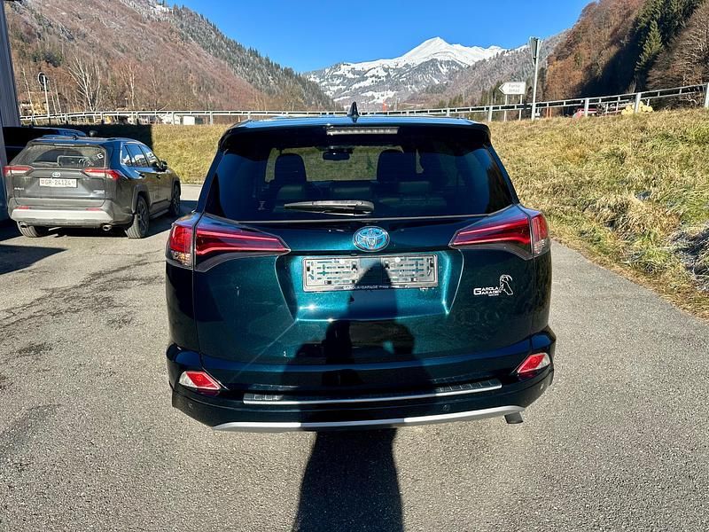 Gebraucht Toyota RAV4 Hybrid 197 PS (144 kW) 2017 SUV