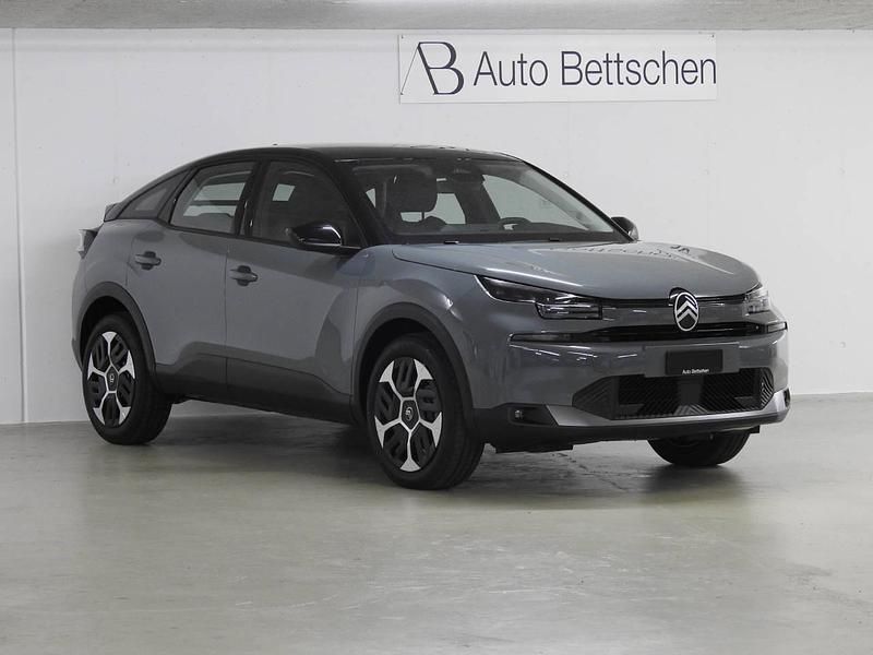 Neu Citroën C4 145 PS (106 kW) 2025 Grün Limousine